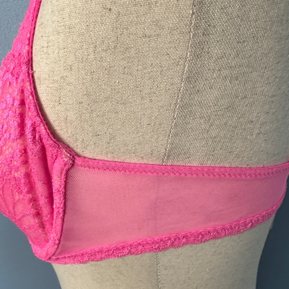 Victoria's Secret Dream Angels Hot Pink Sheer Lace Unlined Demi Bra 34C - Picture 10 of 16